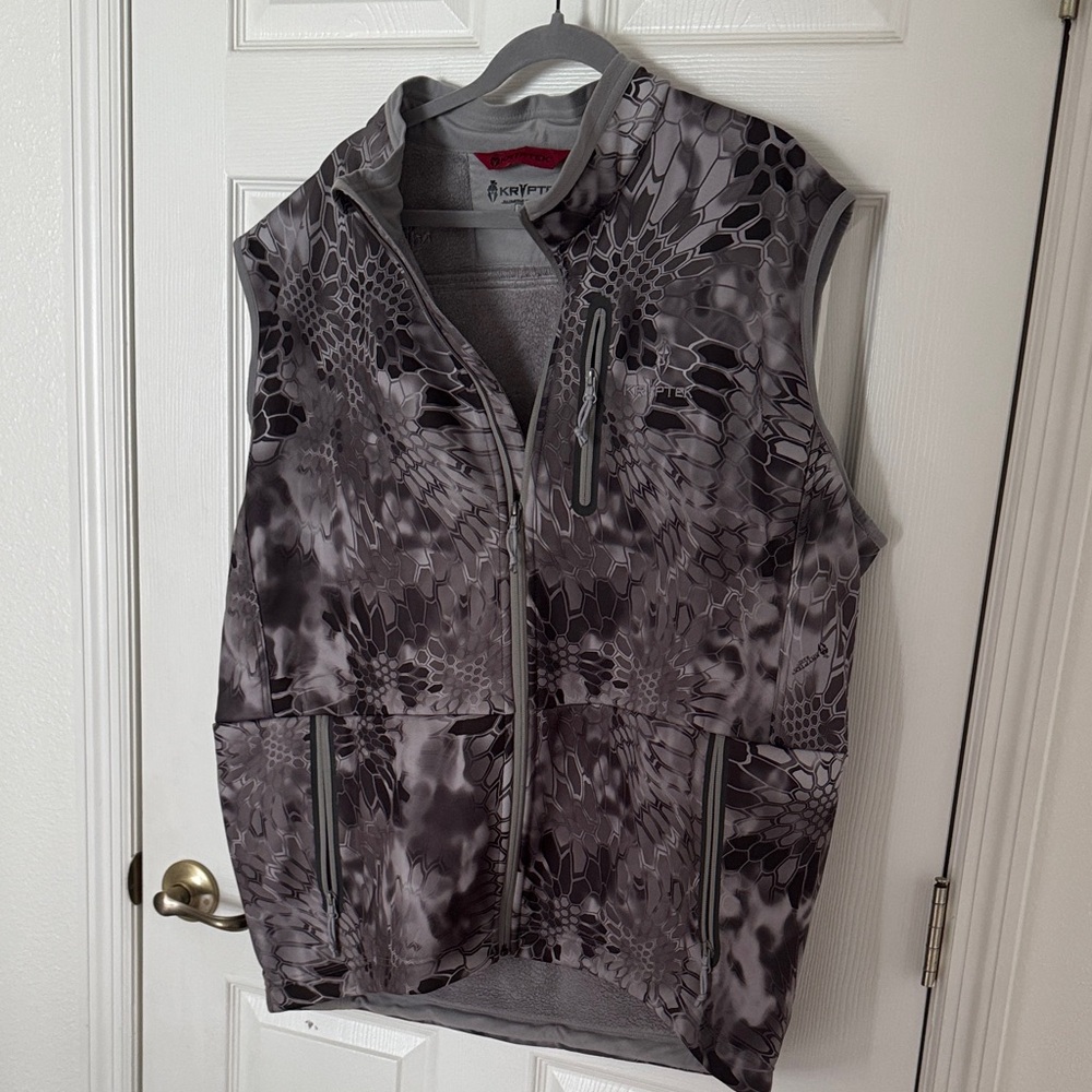 Kryptek fleece lined hunting vest XXL